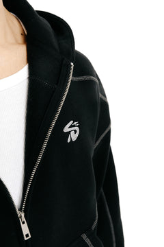 Black zip hoodie F001