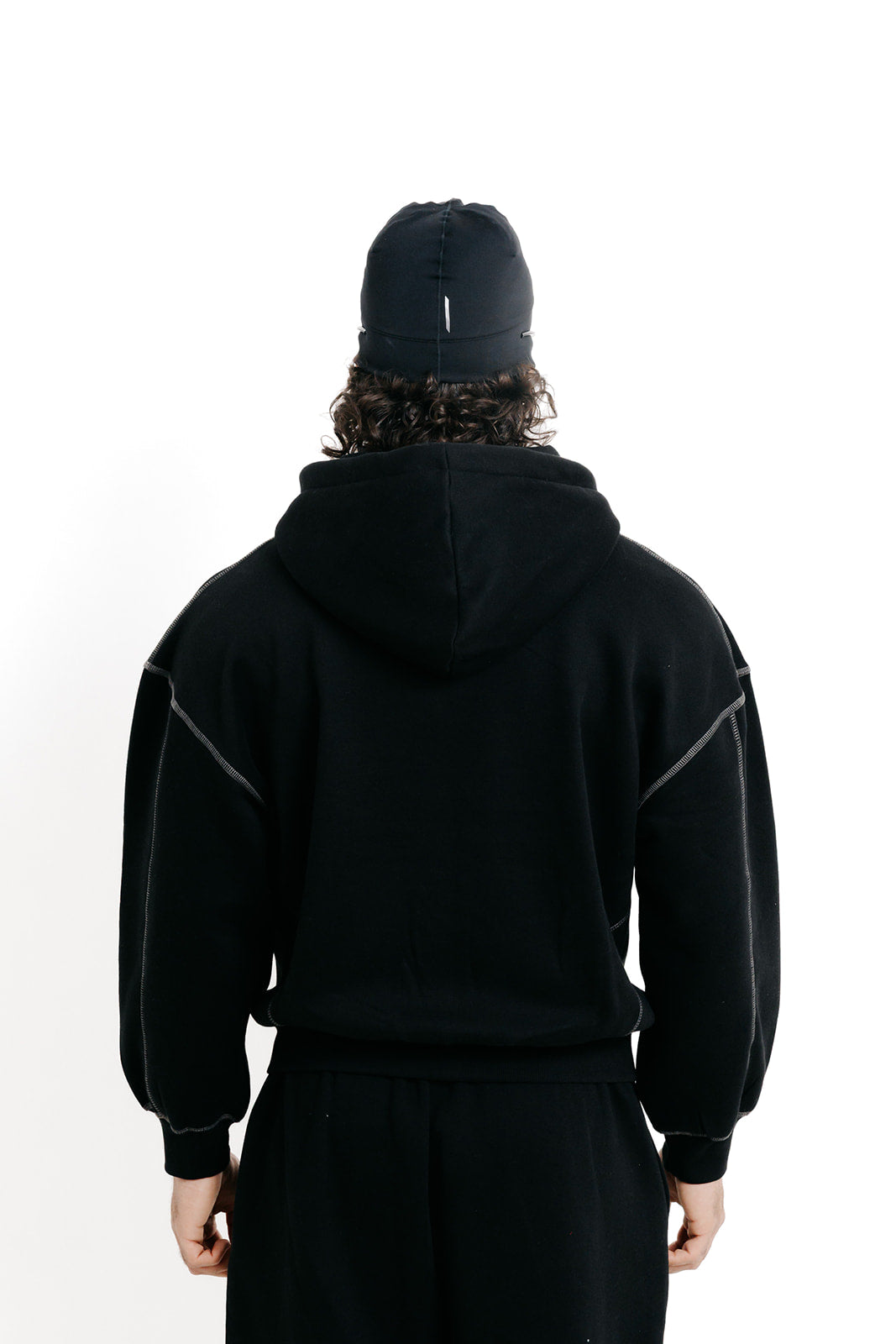 Black zip hoodie F001